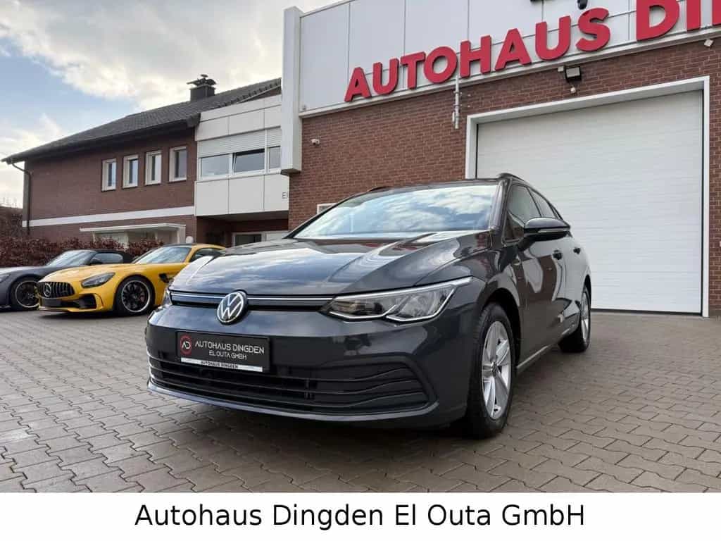 Volkswagen Golf VIII Variant 2.0 TDI Life 07/2021-photo-0