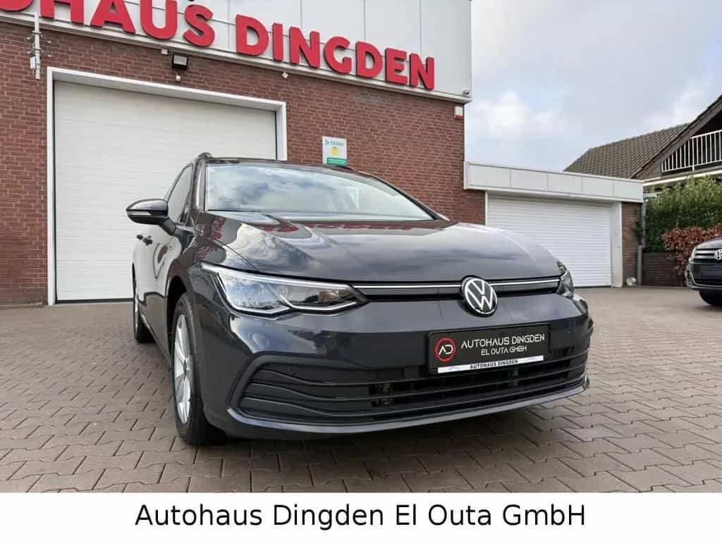 Volkswagen Golf VIII Variant 2.0 TDI Life 07/2021-photo-1