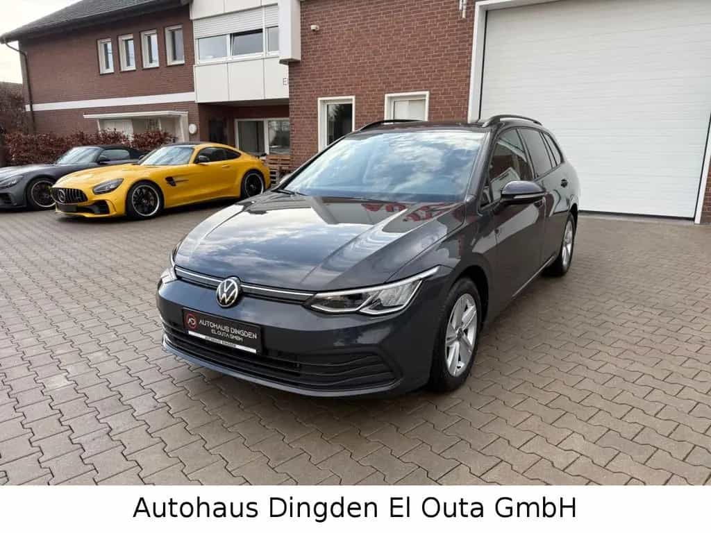 Volkswagen Golf VIII Variant 2.0 TDI Life 07/2021-photo-2