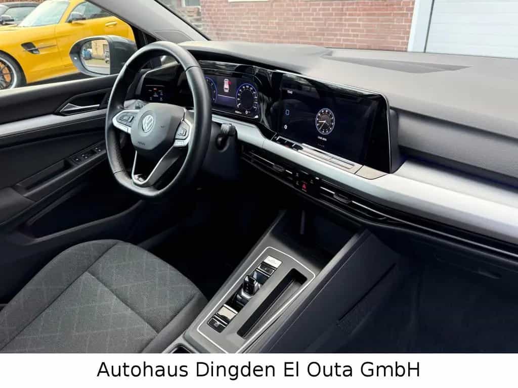 Volkswagen Golf VIII Variant 2.0 TDI Life 07/2021-photo-22