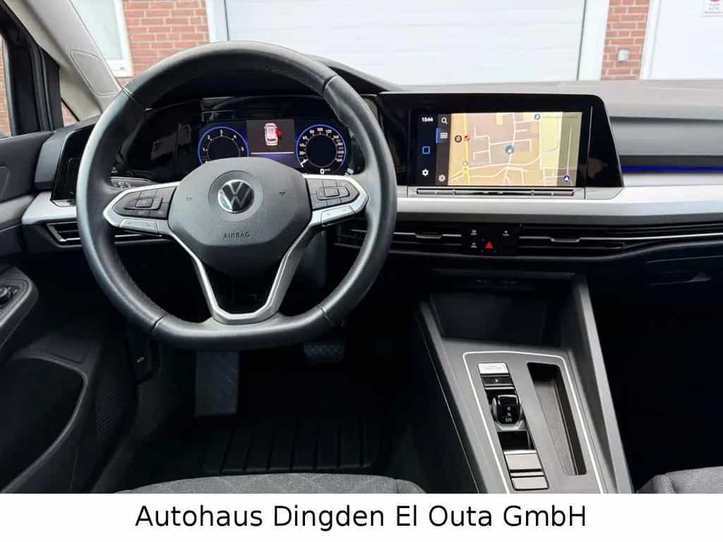 Volkswagen Golf VIII Variant 2.0 TDI Life 07/2021-photo-25