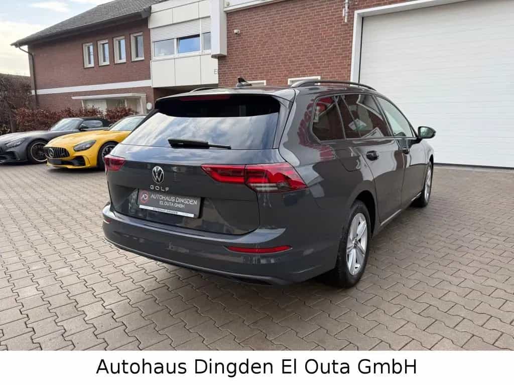 Volkswagen Golf VIII Variant 2.0 TDI Life 07/2021-photo-6