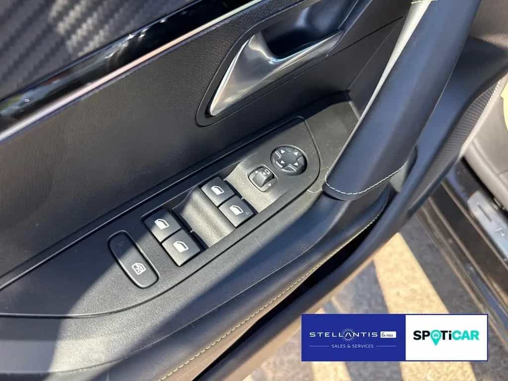 Peugeot 2008 GT 04/2022-photo-10