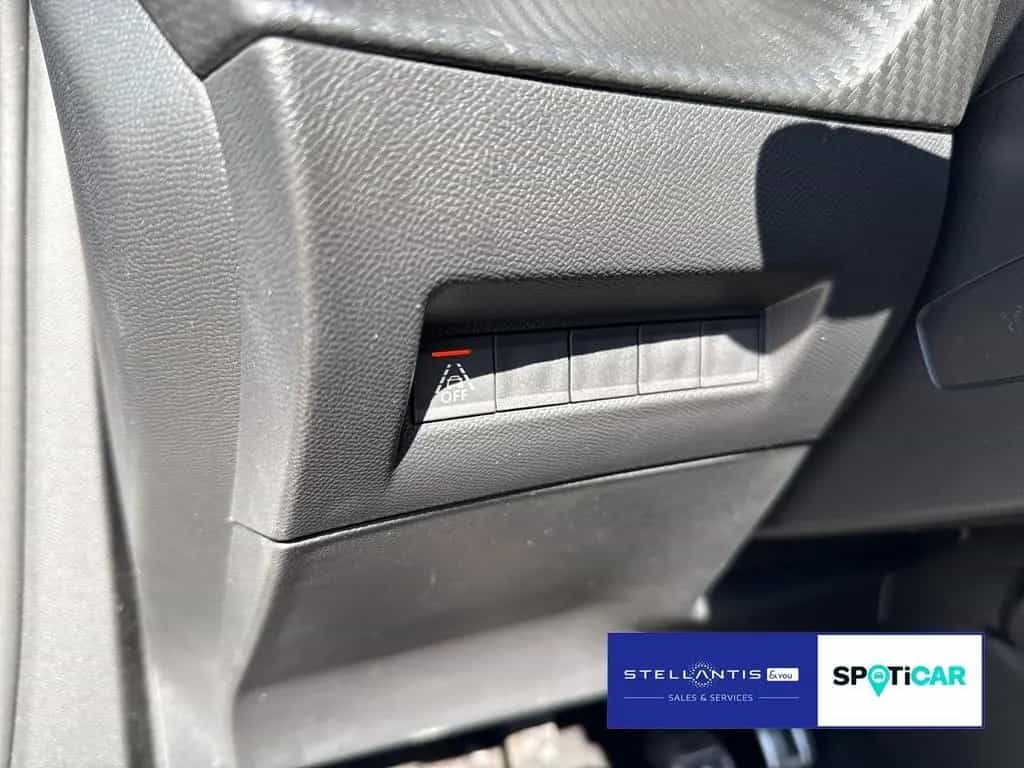 Peugeot 2008 GT 04/2022-photo-11
