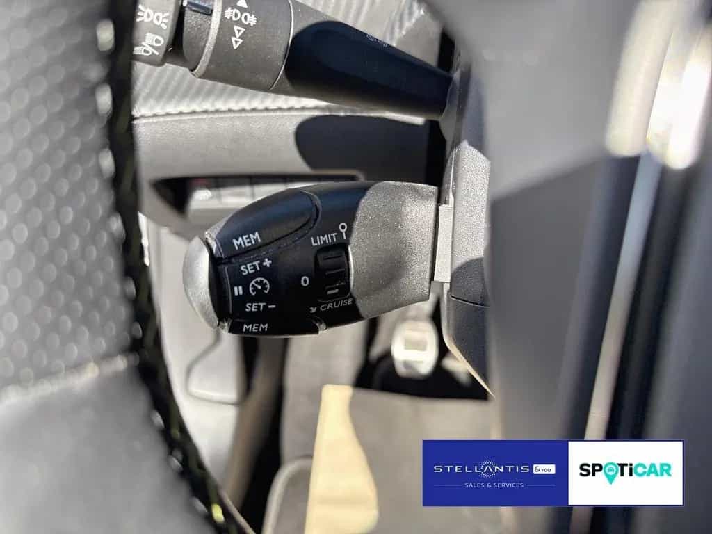 Peugeot 2008 GT 04/2022-photo-17