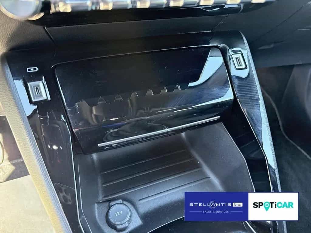 Peugeot 2008 GT 04/2022-photo-18