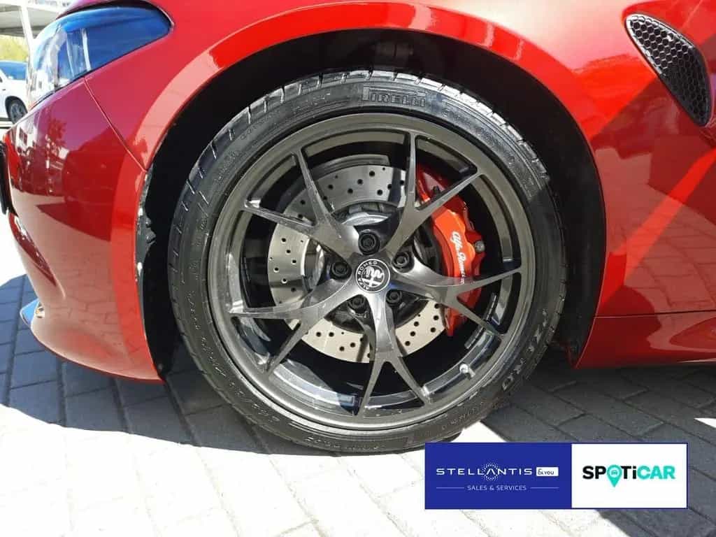 Alfa Romeo Giulia Quadrifoglio V6 AT8 09/2025-photo-10