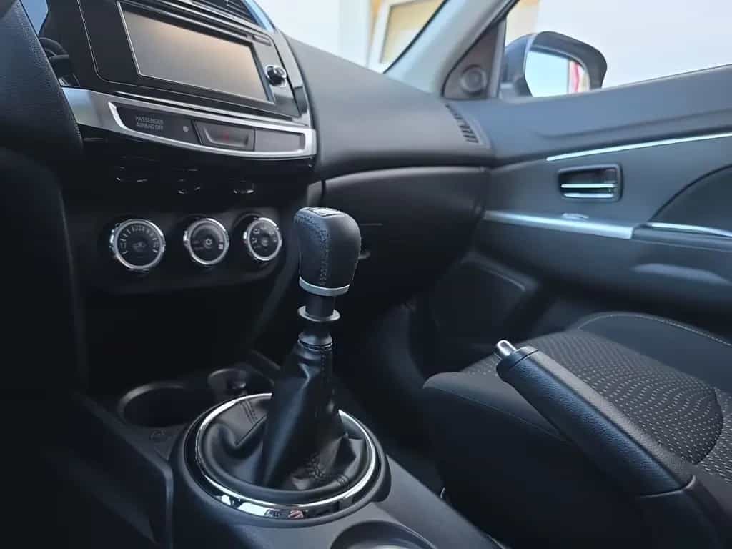Mitsubishi ASX 1.8 DI-D Edition 4WD Xenon AWD Sitzheizung 01/2016-photo-24
