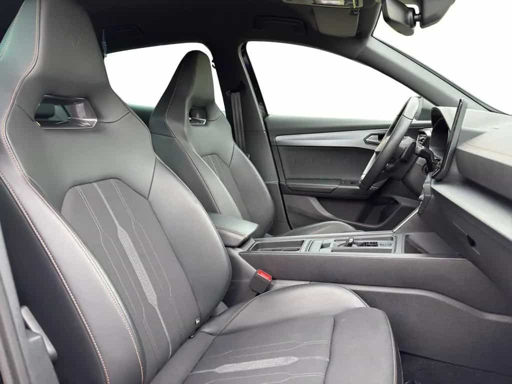 Cupra Formentor 2.5 TSI DSG 4Drive VZ5 DCC AKEBONO*VIR 03/2024-photo-11