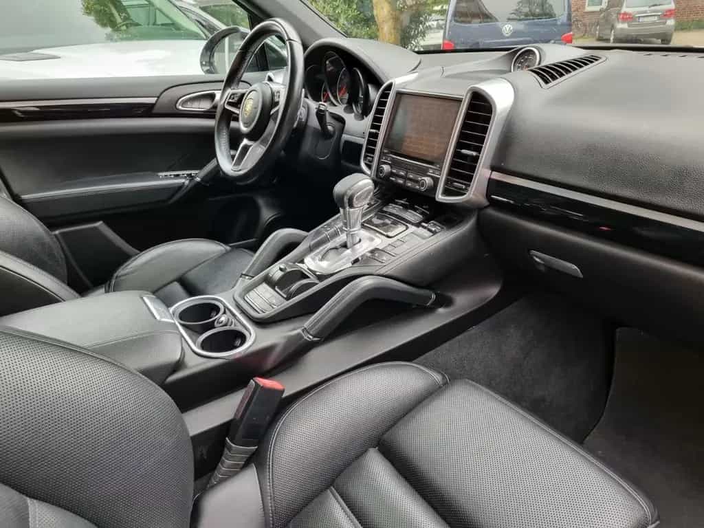 Porsche Cayenne S+Sport Chrono+LED+360°+Pano+Keyless+21" 03/2017-photo-11