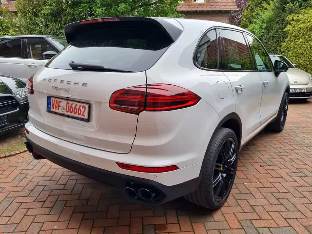 Porsche Cayenne S+Sport Chrono+LED+360°+Pano+Keyless+21" 03/2017-photo-7
