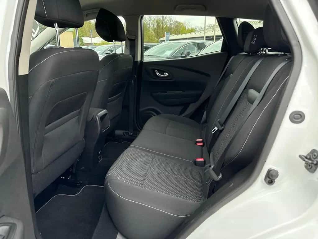 Renault Kadjar EXPERIENCE 1.2 TCe 130 KLIMA+PDC+AHK 04/2017-photo-10
