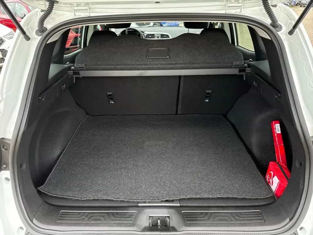 Renault Kadjar EXPERIENCE 1.2 TCe 130 KLIMA+PDC+AHK 04/2017-photo-11