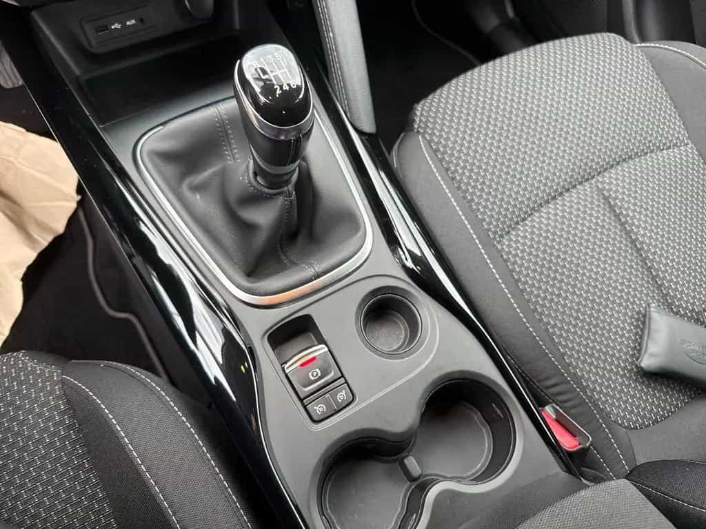 Renault Kadjar EXPERIENCE 1.2 TCe 130 KLIMA+PDC+AHK 04/2017-photo-18