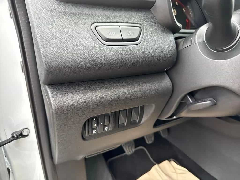 Renault Kadjar EXPERIENCE 1.2 TCe 130 KLIMA+PDC+AHK 04/2017-photo-20