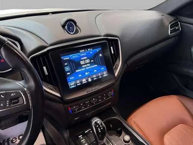 Maserati Ghibli V6 Diesel 275 CV 12/2017-photo-9