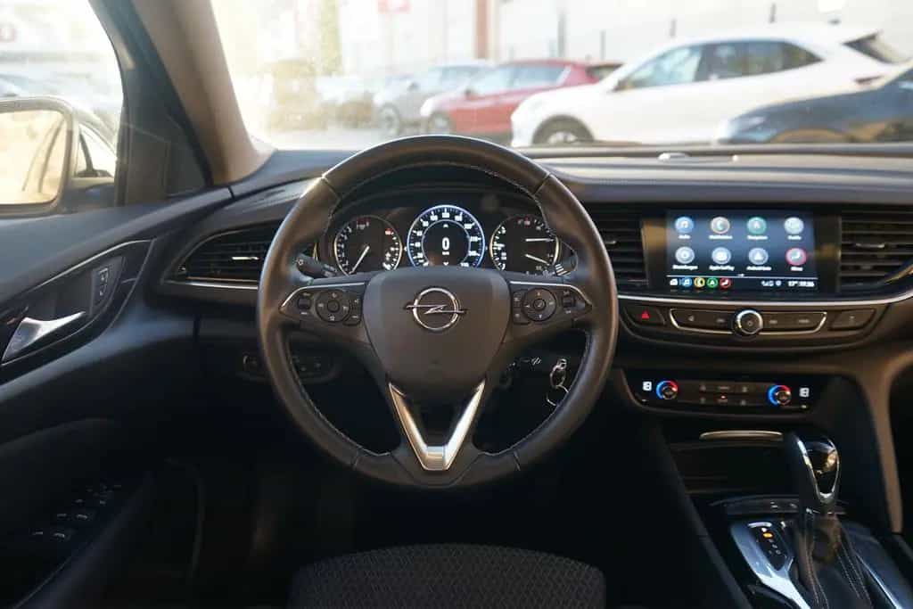 Opel Insignia Grand Sport 2.0 Turbo Elegance LED AHK 03/2022-photo-10