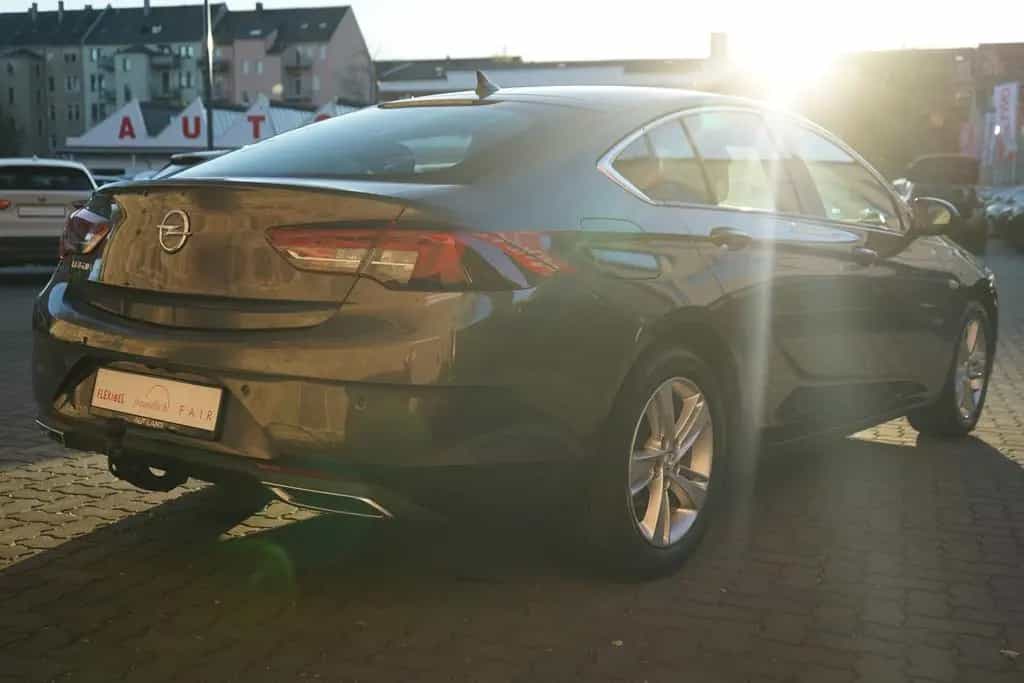 Opel Insignia Grand Sport 2.0 Turbo Elegance LED AHK 03/2022-photo-5