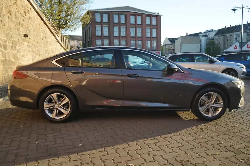 Opel Insignia Grand Sport 2.0 Turbo Elegance LED AHK 03/2022-photo-6
