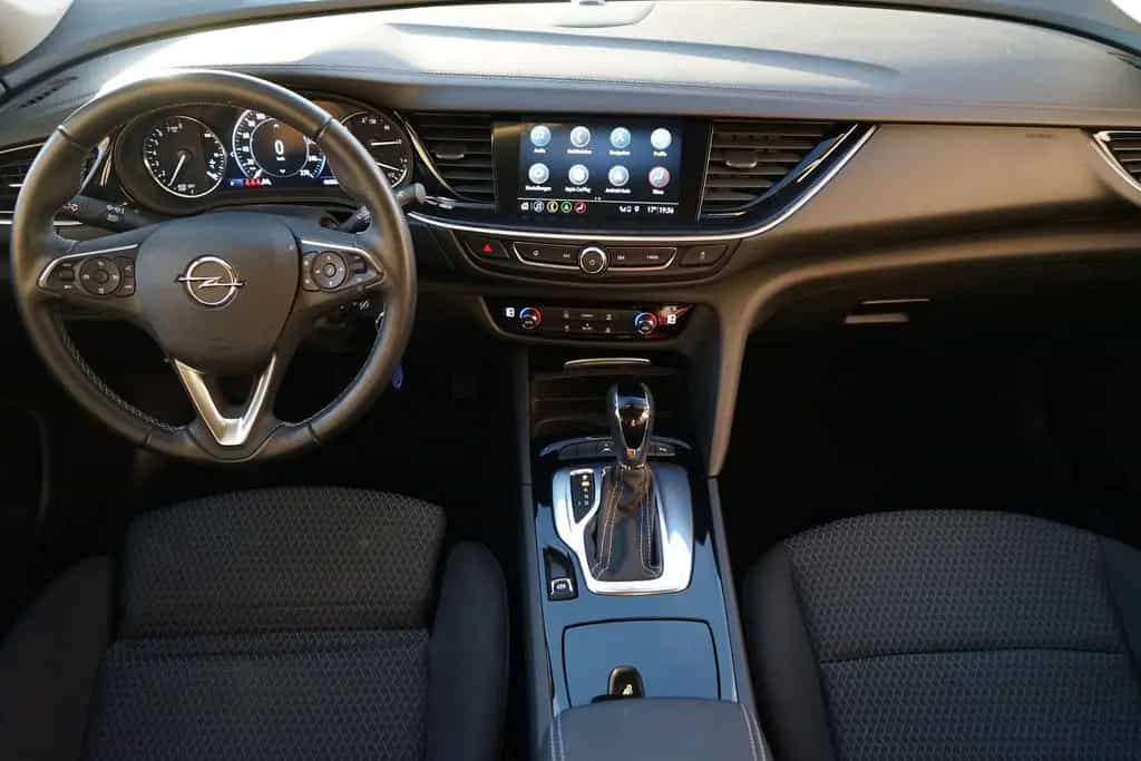 Opel Insignia Grand Sport 2.0 Turbo Elegance LED AHK 03/2022-photo-9