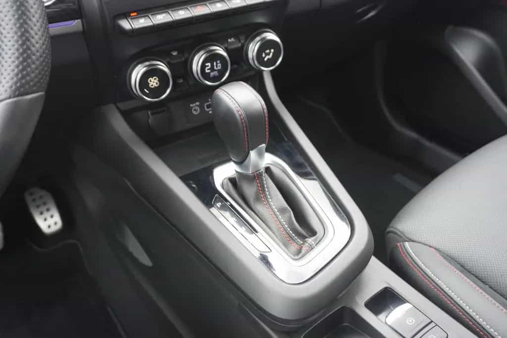 Renault Arkana 1.3 TCE M-Hybrid R.S. Line LED Navi ACC 12/2022-photo-23