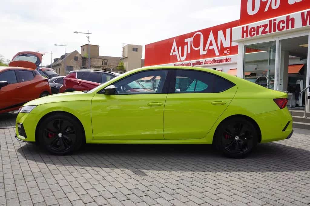 Skoda Octavia 2.0 RS DSG LED Totwinkel Kamera DAB 07/2022-photo-2