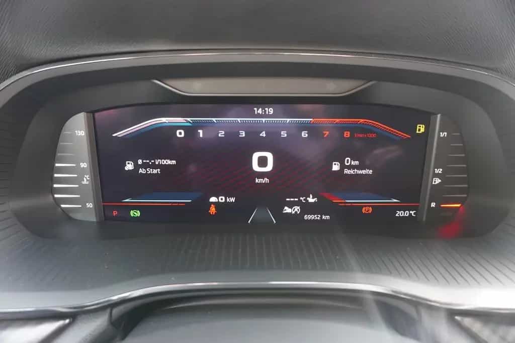 Skoda Octavia 2.0 RS DSG LED Totwinkel Kamera DAB 07/2022-photo-25