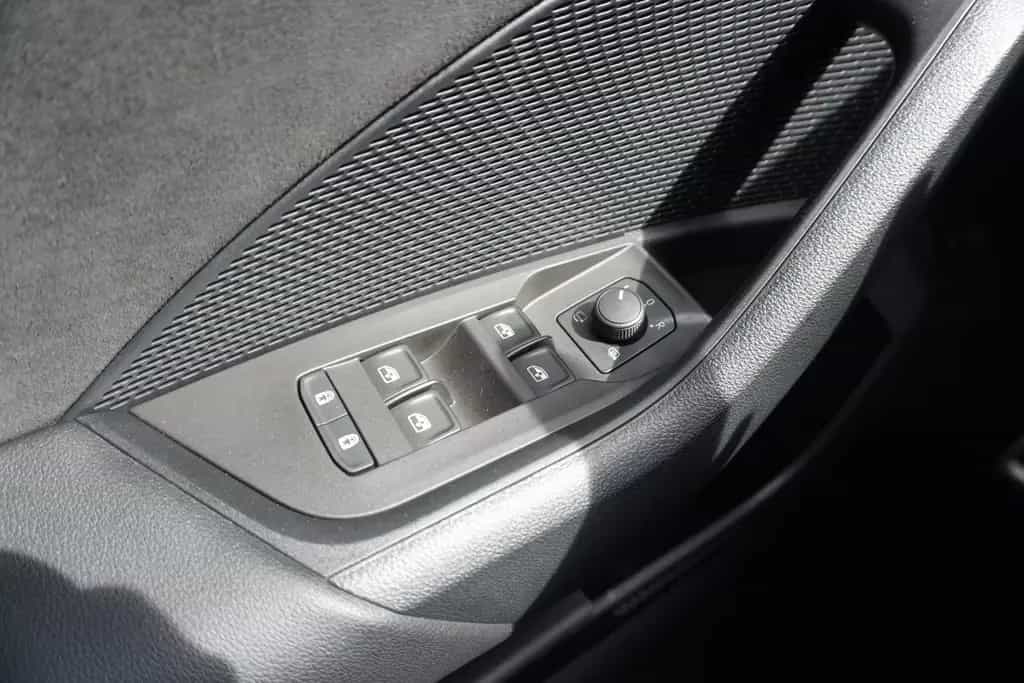 Skoda Octavia 2.0 RS DSG LED Totwinkel Kamera DAB 07/2022-photo-27