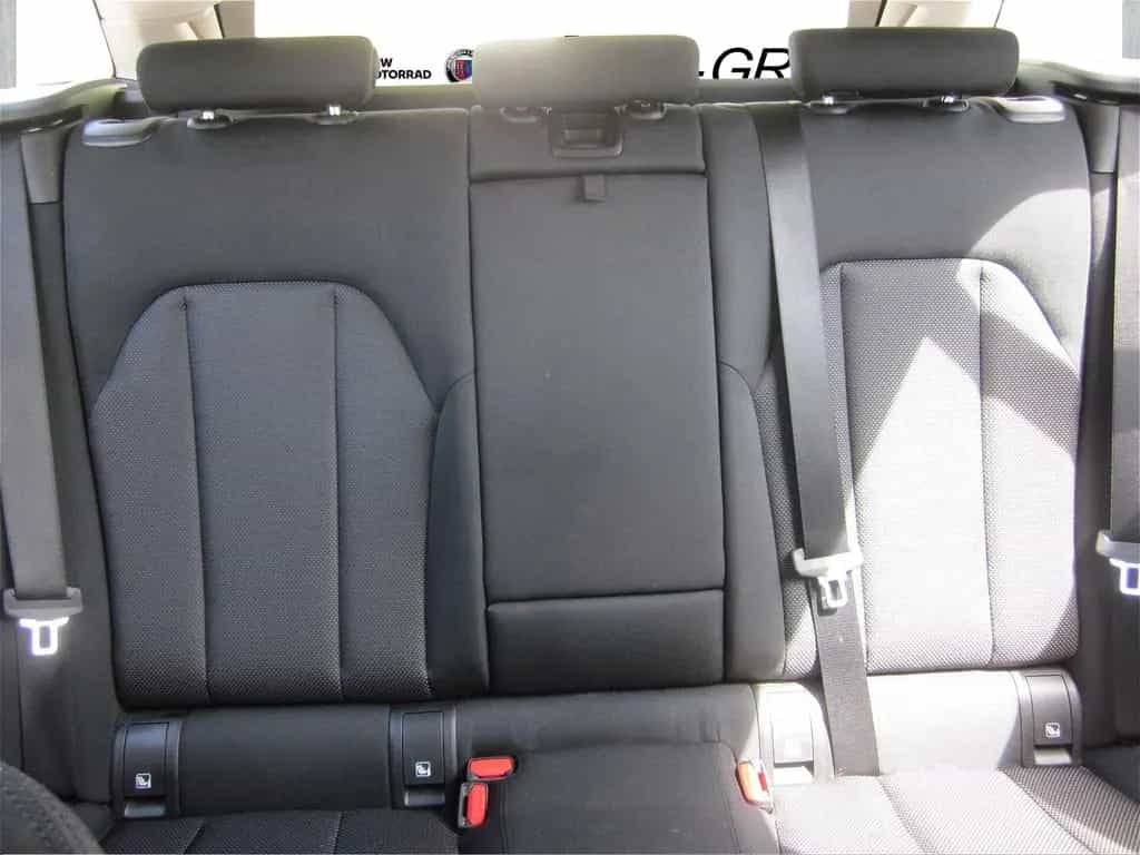 BMW 3 Series 318d TOURING AUT LC PLUS KOMFORTZG GRA PDC DAB E 03/2023-photo-11