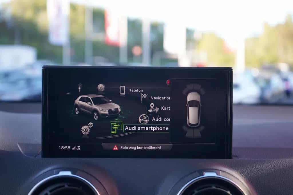 Audi Q2 1.4 TFSI S line S-tronic Navi ACC PDC USB AHK 08/2018-photo-17