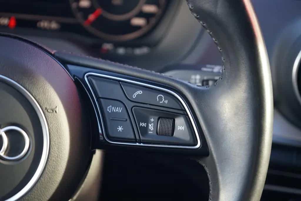 Audi Q2 1.4 TFSI S line S-tronic Navi ACC PDC USB AHK 08/2018-photo-28
