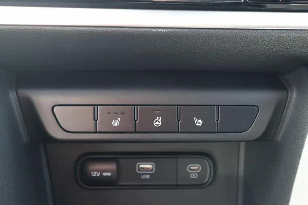 Kia Sportage 1.6 M-Hybrid Vision LED Sitzheizung DAB 01/2023-photo-15