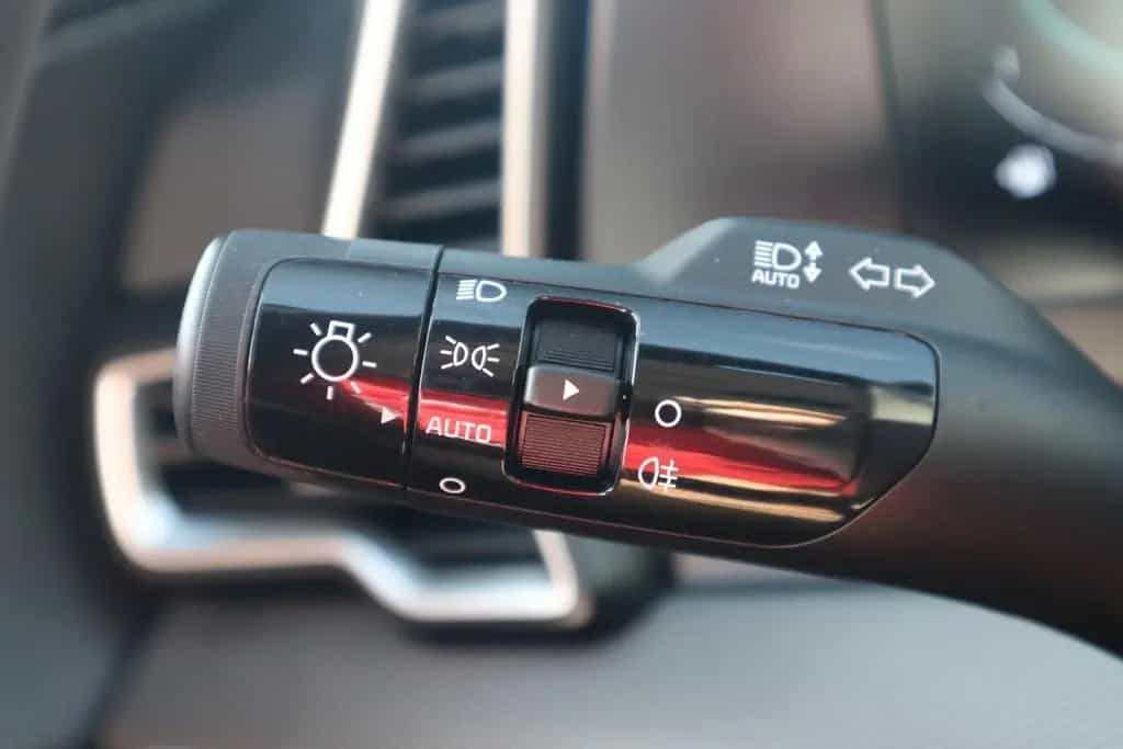 Kia Sportage 1.6 M-Hybrid Vision LED Sitzheizung DAB 01/2023-photo-26