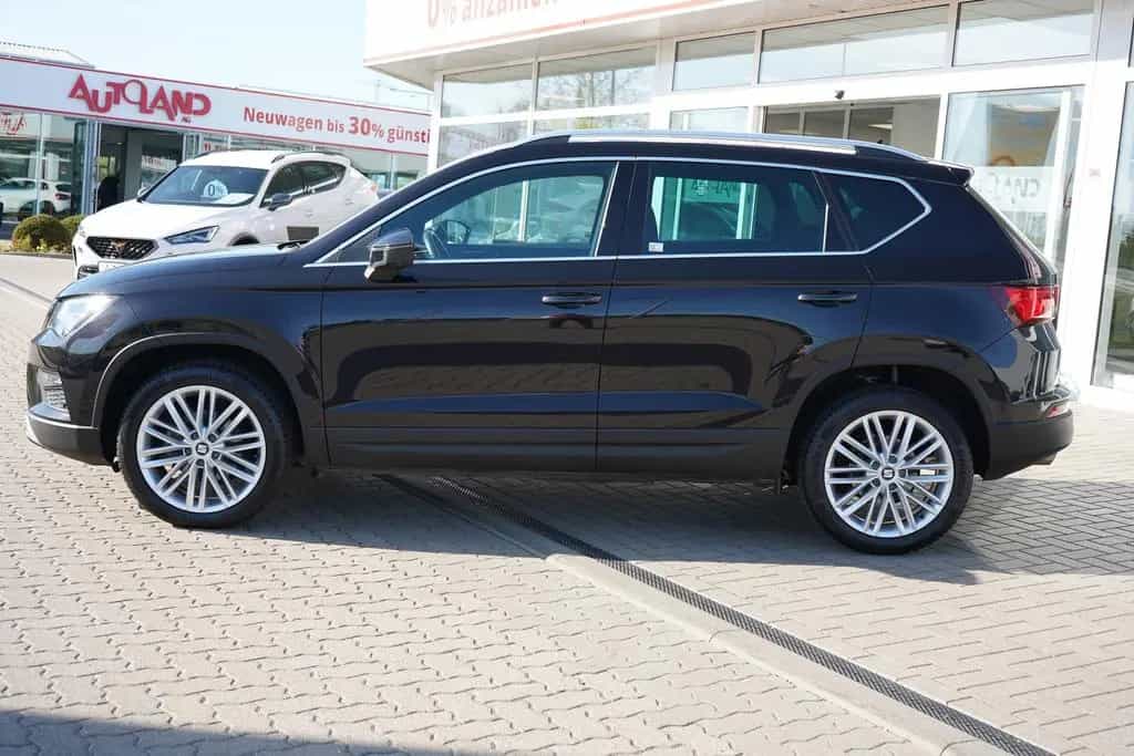 Seat Ateca 1.5 Xcellence LED Navi ACC Totwinkel Beats 09/2020-photo-2
