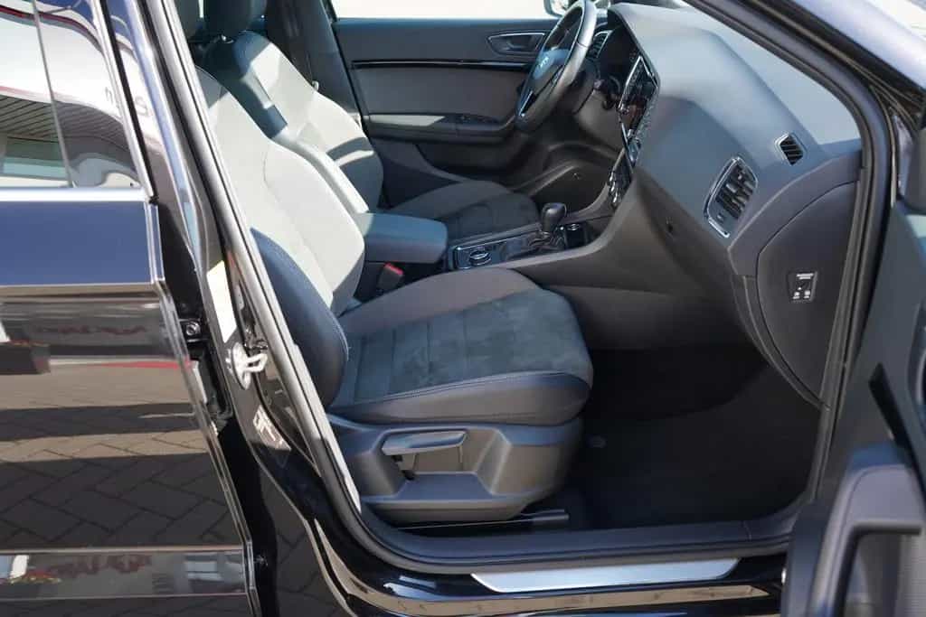 Seat Ateca 1.5 Xcellence LED Navi ACC Totwinkel Beats 09/2020-photo-33
