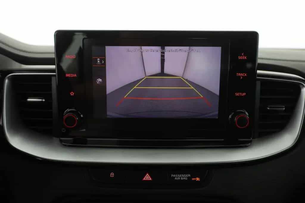 Kia Ceed SW 1.5 T-GDI Vision Aut. Android Apple PDC 10/2021-photo-9