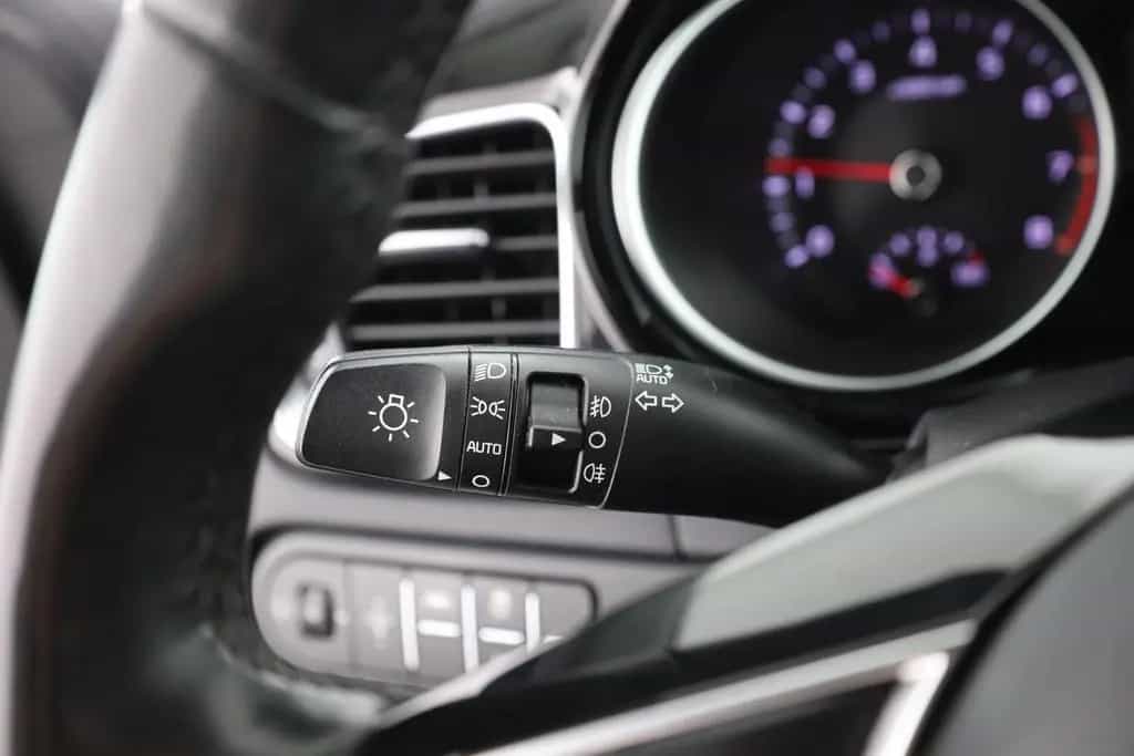 Kia Ceed SW 1.5 T-GDI Vision Aut. Android Apple PDC 10/2021-photo-17