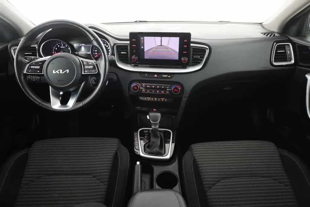 Kia Ceed SW 1.5 T-GDI Vision Aut. Android Apple PDC 10/2021-photo-7