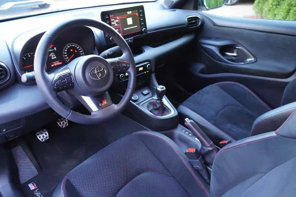 Toyota Yaris 1.6 GR 4WD LED ACC Android Apple DAB 01/2021-photo-9