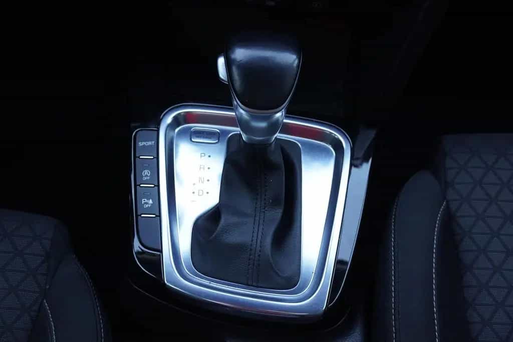 Kia cee'd / Ceed Ceed 1.4 T-GDI Vision Klima Kamera Tempomat USB 02/2019-photo-21