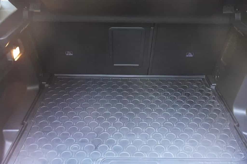 Opel Grandland 1.2 Innovation LED Navi AHK 360° USB 01/2020-photo-29