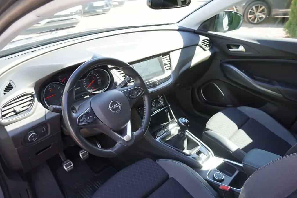 Opel Grandland 1.2 Innovation LED Navi AHK 360° USB 01/2020-photo-7