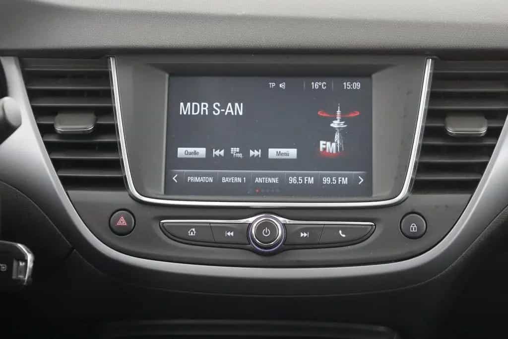 Opel Crossland 1.2 T Edition Klimaaut. Sitzheizung 06/2020-photo-9