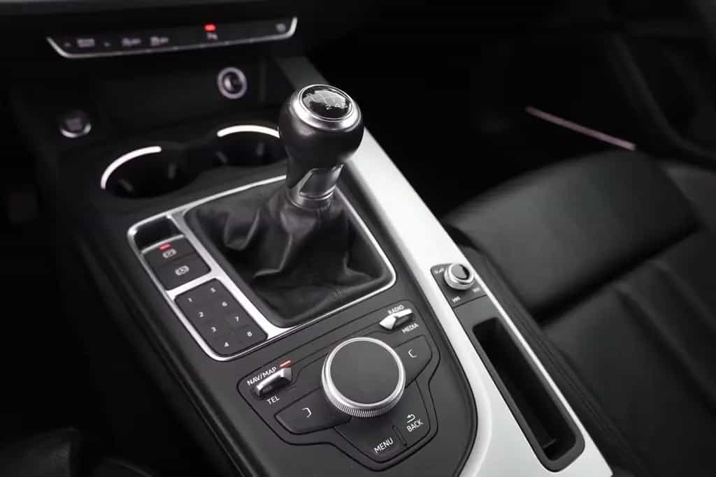 Audi A5 Coupe 2.0 TDI LED Navi Sitzheizung Kamera B&O 11/2017-photo-12