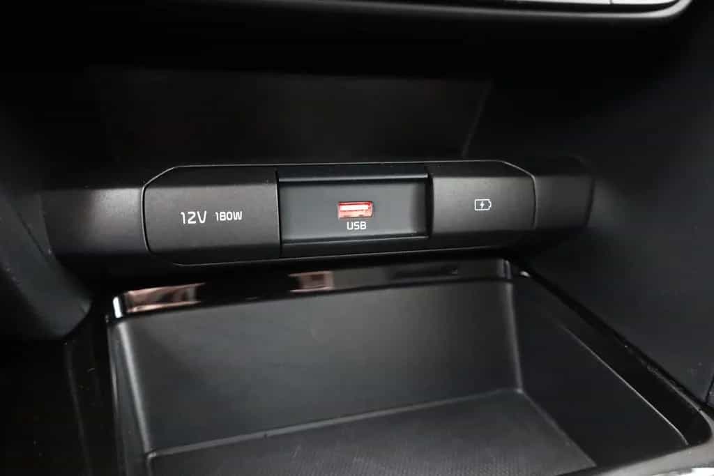 Kia Ceed SW 1.5 T-GDI LED Navi Sitzheizung AHK DAB 03/2022-photo-12