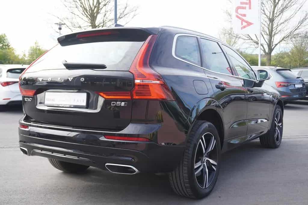 Volvo XC60 2.0 R Design AWD HarmanKardon ACC LED AHK 10/2019-photo-4