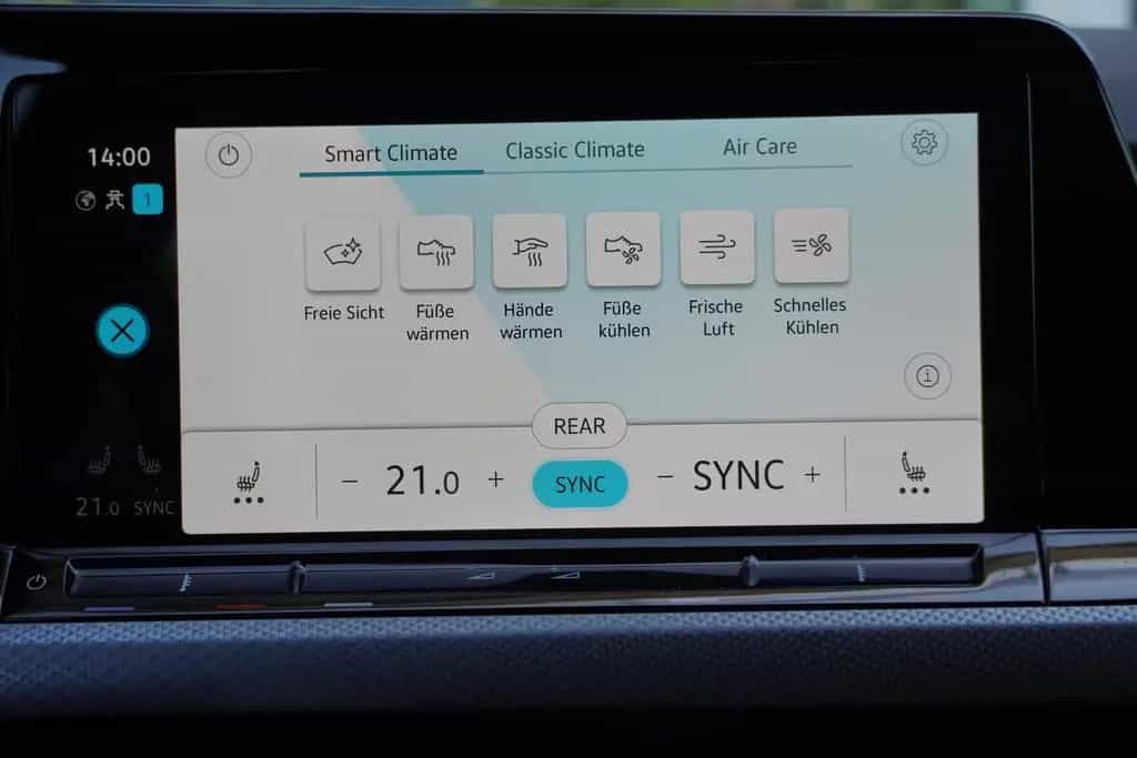 Volkswagen Golf VIII Variant 1.0 Active Navi Klimaaut. LED 03/2023-photo-10