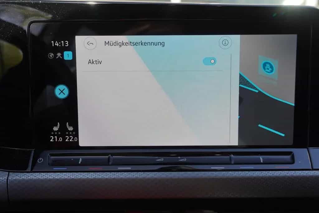 Volkswagen Golf VIII Variant 1.0 Active Navi Klimaaut. LED 03/2023-photo-14