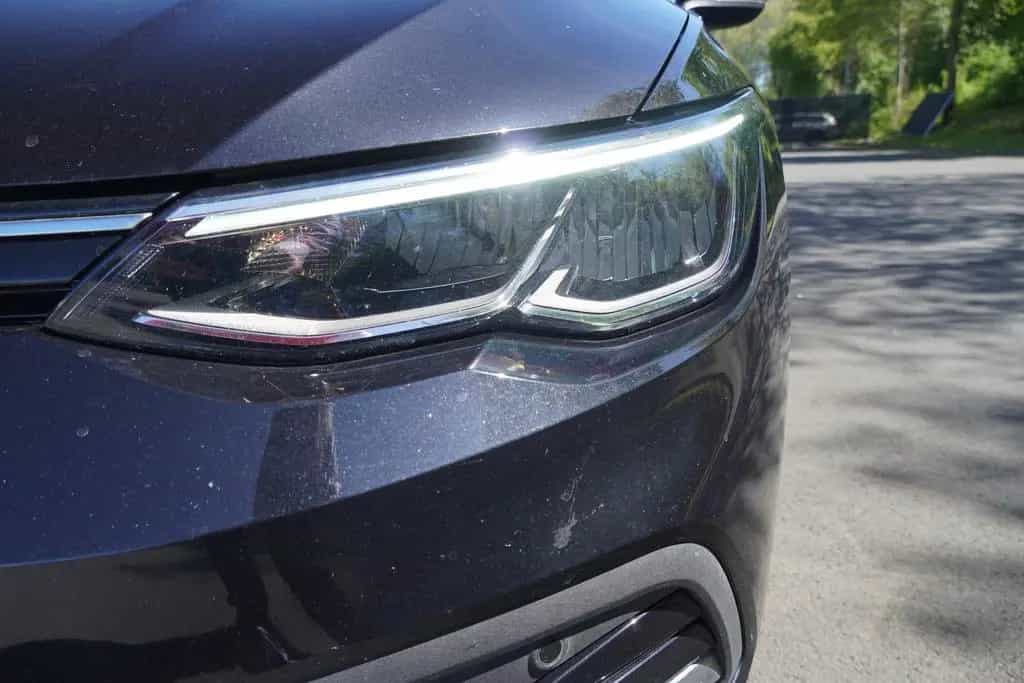 Volkswagen Golf VIII Variant 1.0 Active Navi Klimaaut. LED 03/2023-photo-24