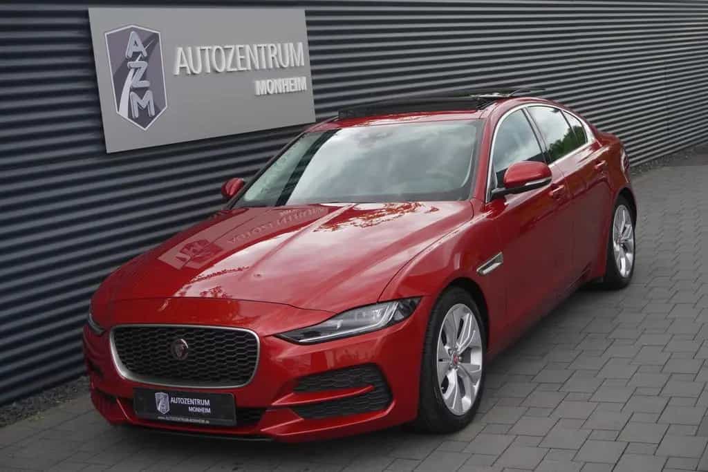 Jaguar XE S 2.0 AWD PANORAMA|KAMERA|APPLE|NAVI|ACC|LED 01/2020-photo-1
